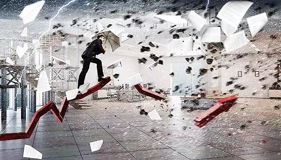  卡利亚里主场失守深陷保级危机泥潭  