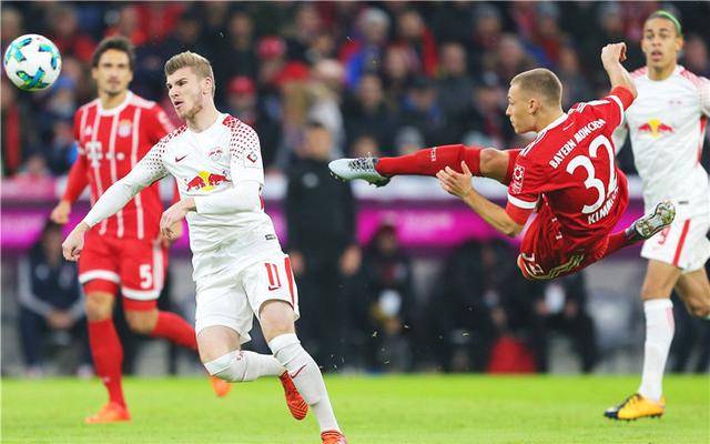  美因茨中场指挥官调度有方，精准直塞助攻队友锁定胜局